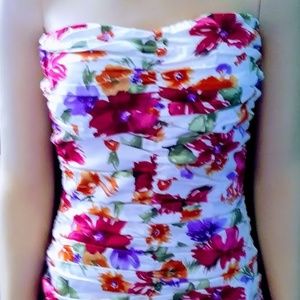 Miroa Form-fitting Floral Cocktail Dress